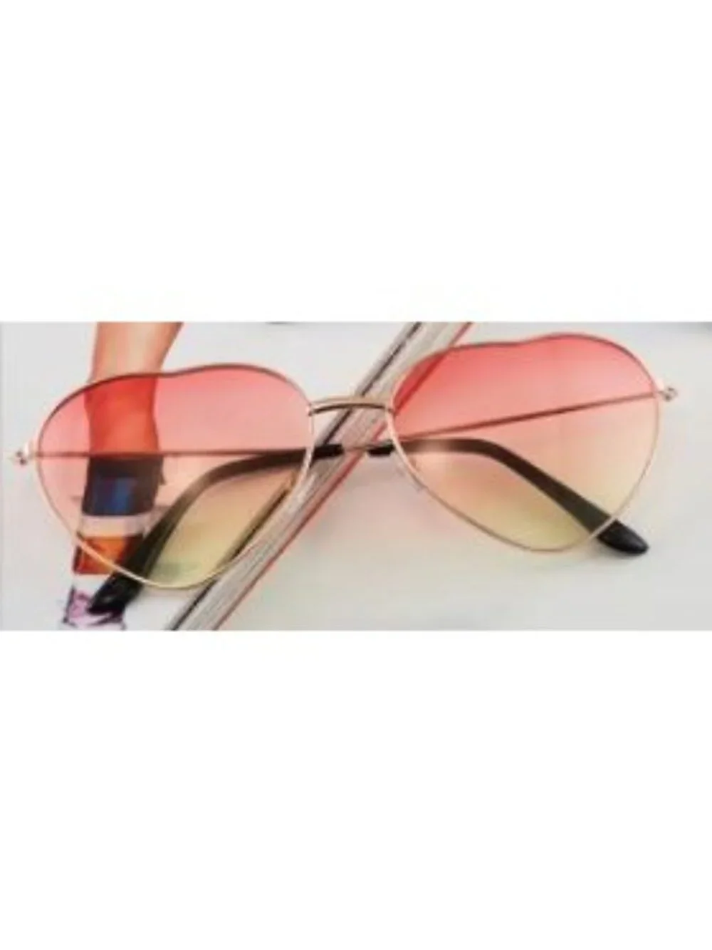 Heart-Shaped Red to Yellow Gradient Lenses Sunglasses With Gold Frame